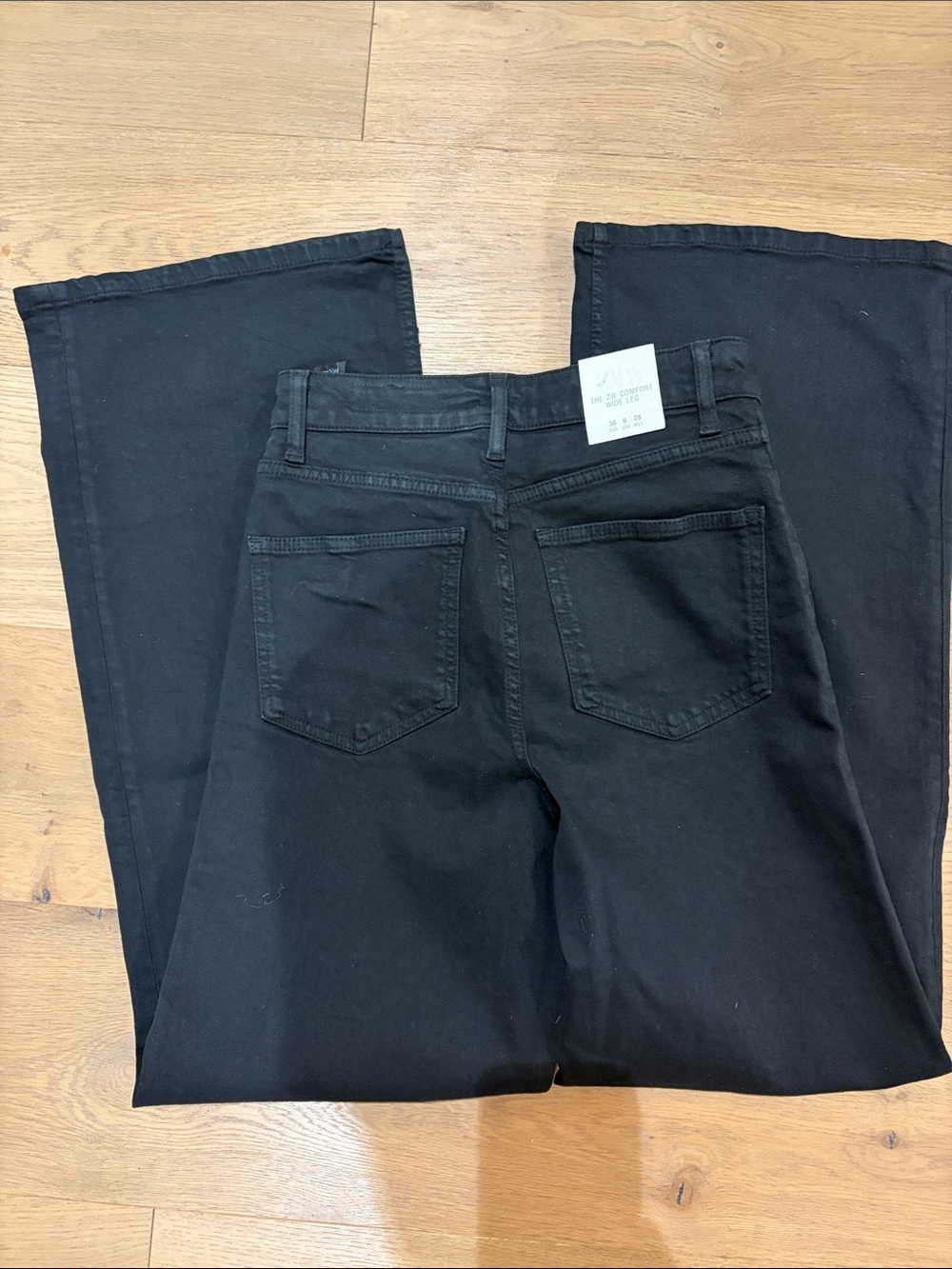 NWT Zara Women’s High-Waist Wide-Leg Jeans - Black - Picture 5 of 6